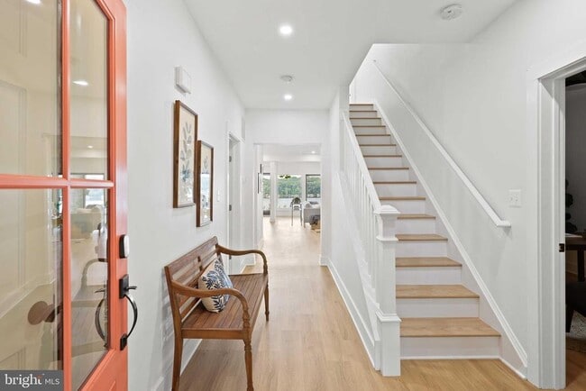 74 Riverside Dr in Severna Park, MD - Building Photo - Building Photo