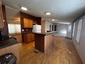 78 County Rd 3310A in Cleveland, TX - Building Photo - Building Photo