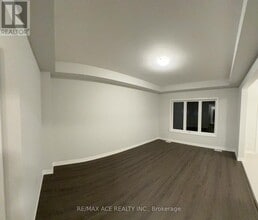 132 Alicia Cres in Thorold, ON - Building Photo - Building Photo