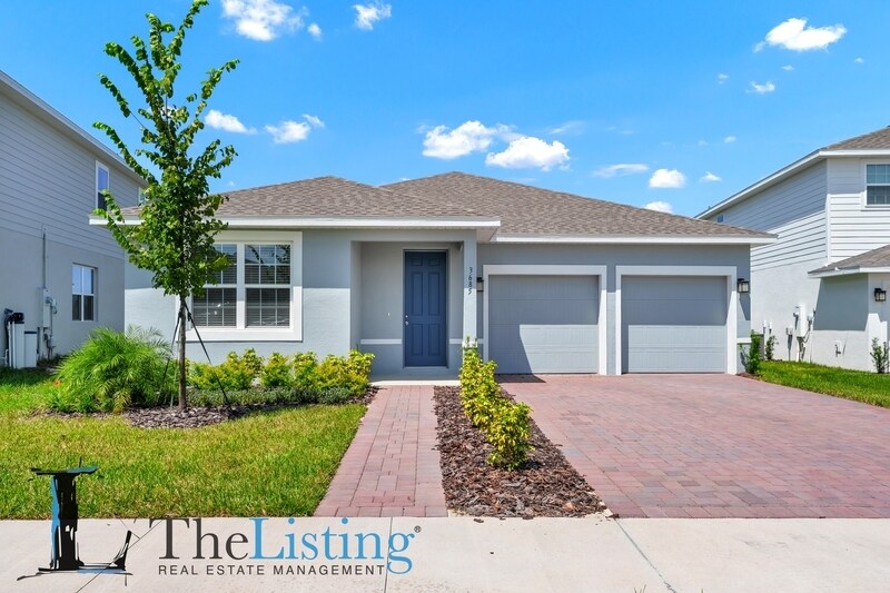 3685 Kings Canyon Dr in Apopka, FL - Building Photo