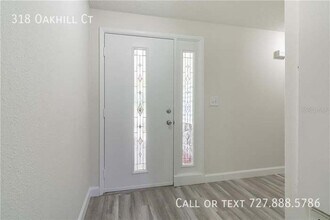 318 Oakhill Ct in Palm Harbor, FL - Building Photo - Building Photo