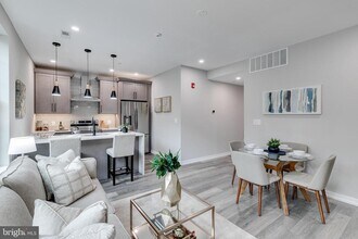 752 S 16th St in Philadelphia, PA - Building Photo - Building Photo