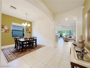 1366 Serrano Cir in Naples, FL - Building Photo - Building Photo