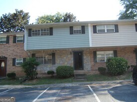 4701 Flat Shoals Rd, Unit G 51 in Union City, GA - Building Photo