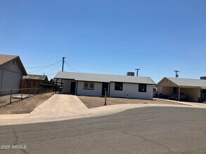 4641 S 17th Pl in Phoenix, AZ - Building Photo - Building Photo