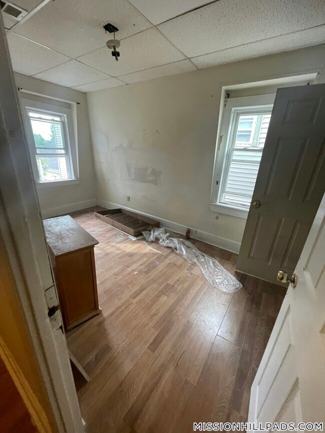 54 Blue Hill Ave in Milton, MA - Building Photo - Building Photo