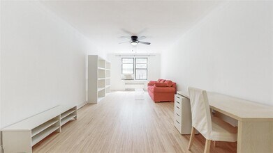110-45 71st Rd in Queens, NY - Building Photo - Building Photo