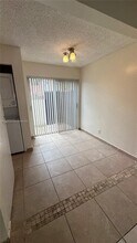 6609 Winfield Blvd in Margate, FL - Building Photo - Building Photo