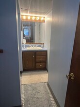 35 Lincoln Ln in Dracut, MA - Building Photo - Building Photo