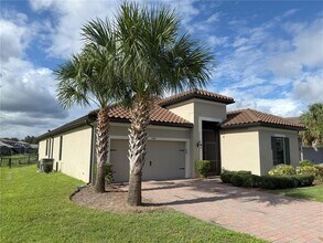 3964 Carrick Bend Dr in Kissimmee, FL - Building Photo - Building Photo