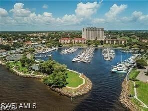 4220 Steamboat Bend in Ft. Myers, FL - Building Photo