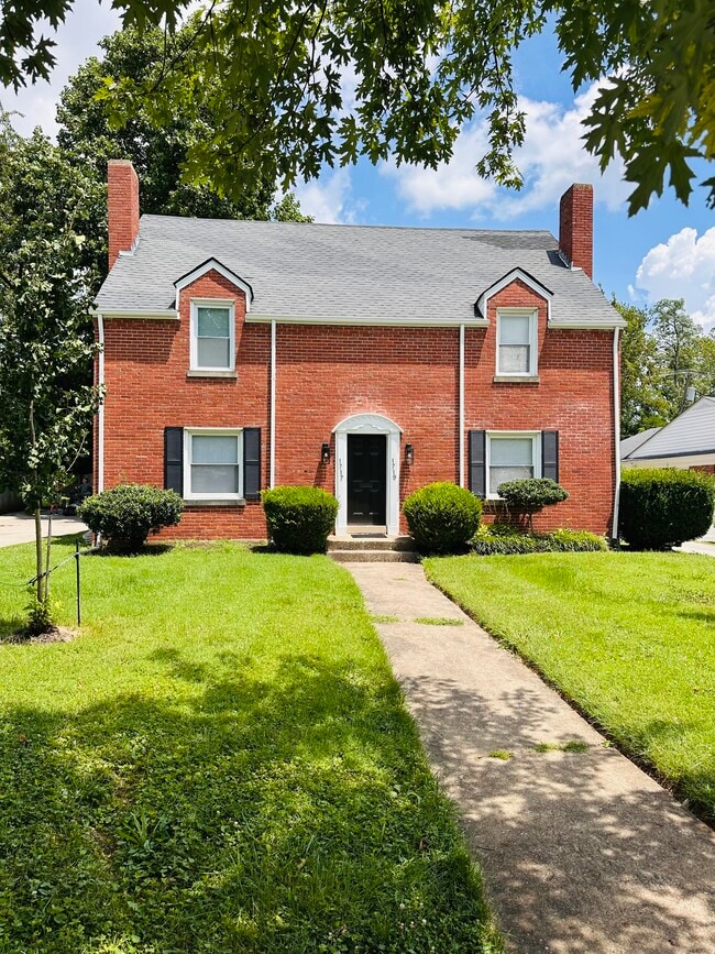 property at 1717 Carolyn Drive