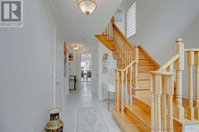 44 Mendocino Dr in Vaughan, ON - Building Photo - Building Photo