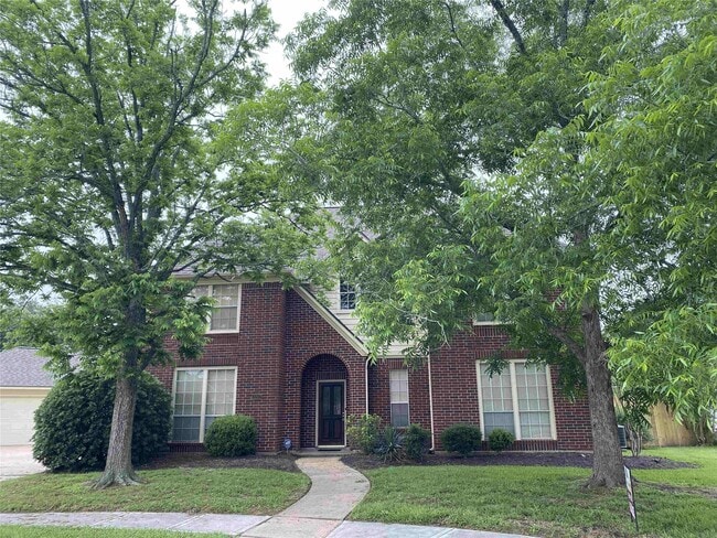 property at 3207 Breckinridge Ct
