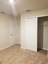 1333 NW 13th Pl in Cape Coral, FL - Building Photo - Building Photo