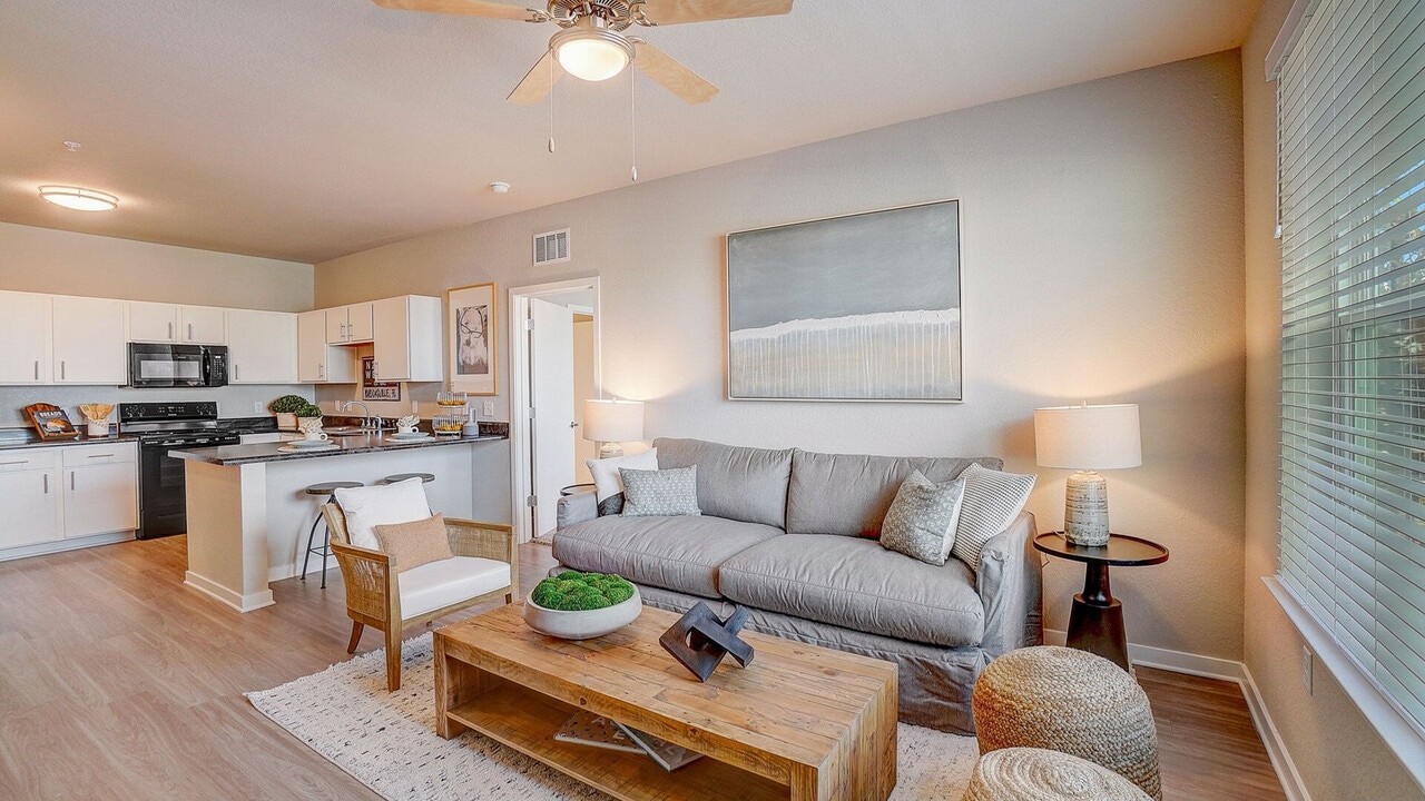 Authentix Spring Hill in Brooksville, FL - Building Photo