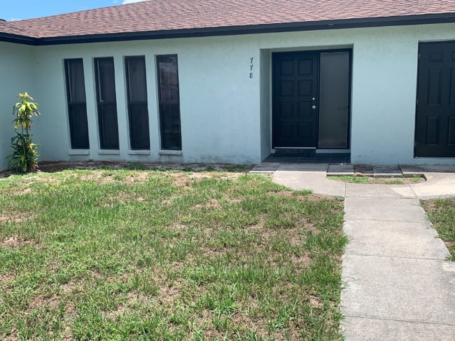 778 93rd Ave N in Naples, FL - Building Photo - Building Photo