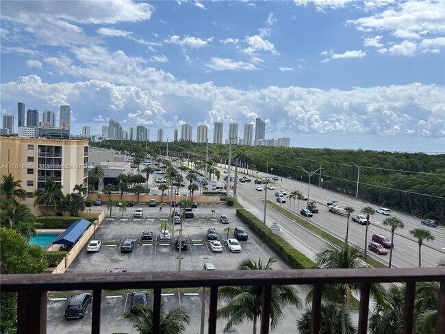 property at 2903 N Miami Beach Blvd