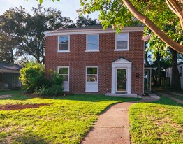 144 Saint Margaret Street, Unit B in Charleston, SC - Building Photo
