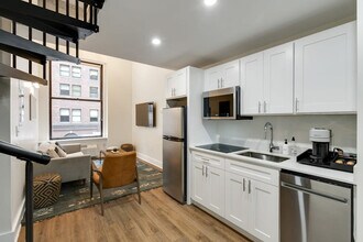 150 S Independence Mall W in Philadelphia, PA - Foto de edificio - Building Photo