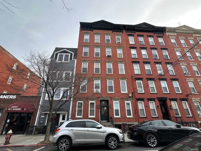 property at 627 Willow Ave