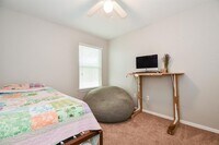 3132 Trulley St photo'