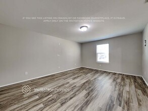 1717 Gayla Creek Dr in Little Elm, TX - Foto de edificio - Building Photo