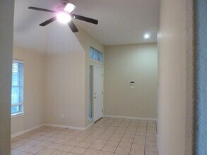 652 Columbine Ave in Cedar Park, TX - Building Photo - Building Photo