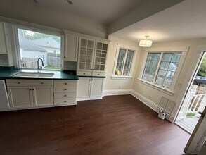 306 Reber Ave in Waterloo, IA - Building Photo - Building Photo