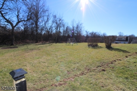 348 Strotz Rd in Asbury, NJ - Building Photo - Building Photo