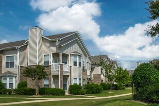 Waterford Place Apartment Homes in Memphis, TN - Building Photo