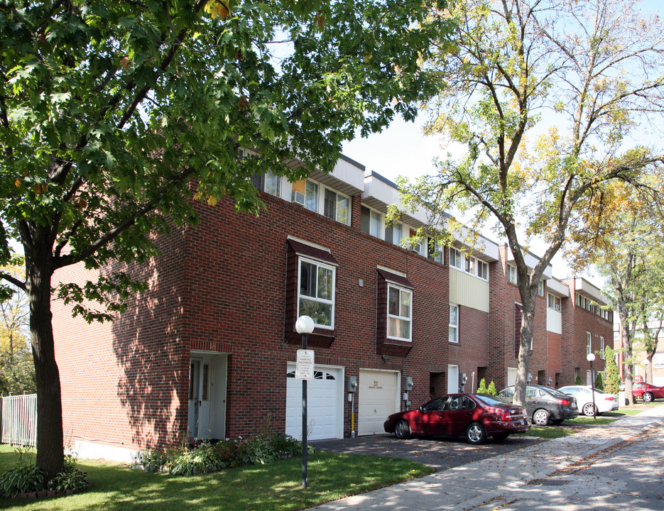 18-30 Sebastian Cabotway in Toronto, ON - Building Photo