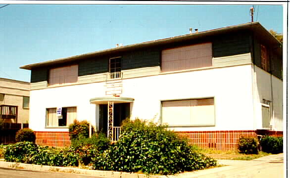 2421 Lowell Ave in Richmond, CA - Building Photo - Building Photo