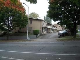 100 Martin Luther King Jr Way Apartments