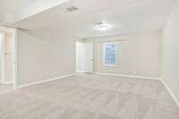 2852 Port Royal Ln photo'