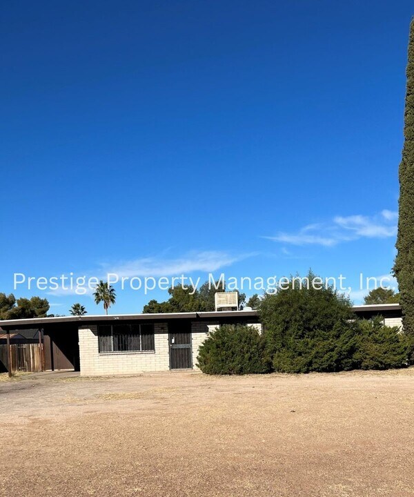 3470 S Pantano Rd in Tucson, AZ - Building Photo