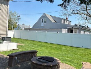 60 May Ave in Westbury, NY - Building Photo - Building Photo