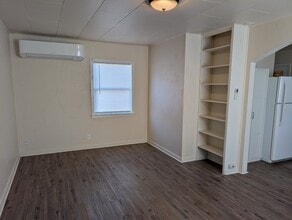 213 Arbor St in Rogue River, OR - Building Photo - Building Photo