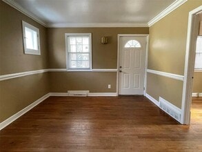 21 S Schlueter Ave in St. Louis, MO - Building Photo - Building Photo