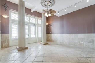 202 Rosenberg St in Galveston, TX - Foto de edificio - Building Photo