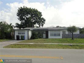 19 NW 36th Ct in Oakland Park, FL - Building Photo
