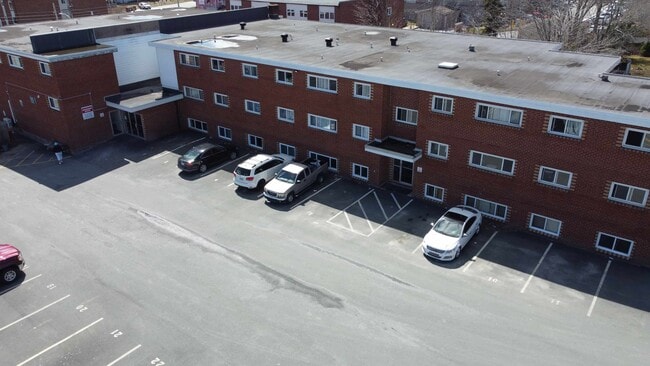 6 Perron Drive