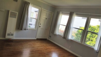 Eastborne Properties in Los Angeles, CA - Foto de edificio - Building Photo