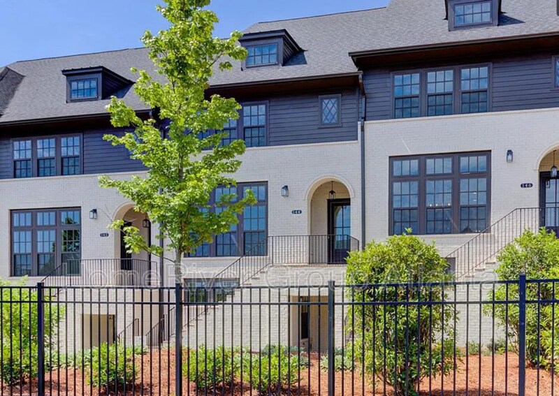 144 Britten Pass in Alpharetta, GA - Building Photo