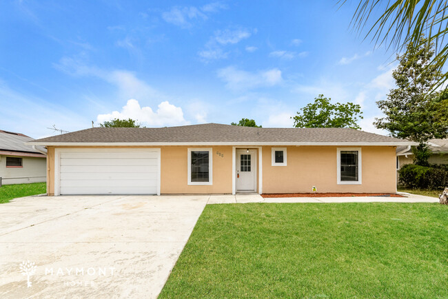 property at 621 Deauville Ct