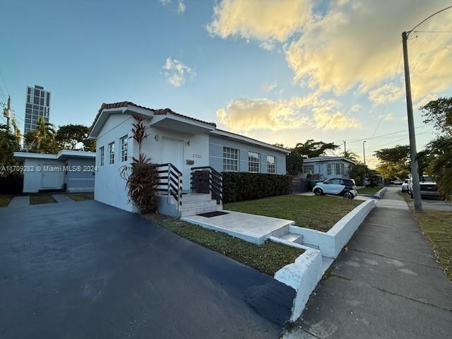 3730 SW 29th St in Miami, FL - Building Photo