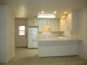 2508 Christina Pl, Unit A in Alamogordo, NM - Building Photo - Building Photo