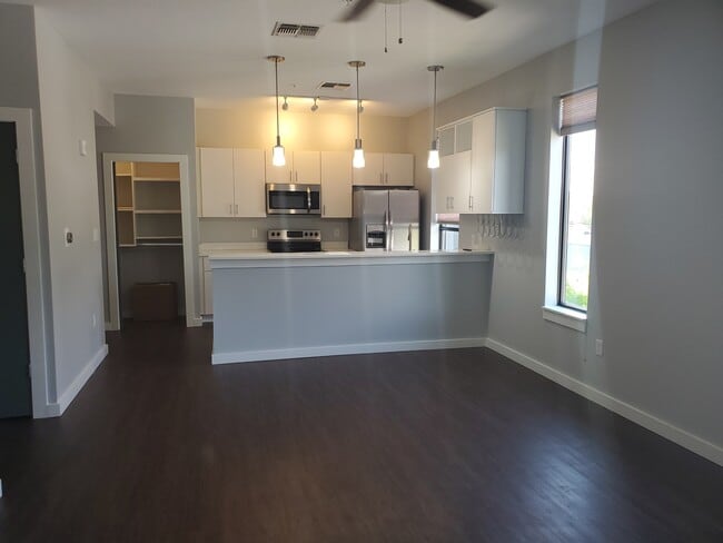 1900 12th Ave S in Nashville, TN - Building Photo - Building Photo