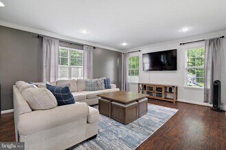 523 Lincoln Dr in Glen Burnie, MD - Building Photo - Building Photo