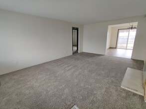 708 N Rd 34 in Pasco, WA - Building Photo - Building Photo